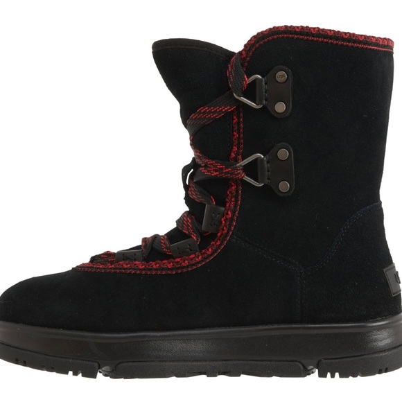 UGG Classic Weather Hiker Hi Boots - Waterproof, Leather - Picture 4 of 6
